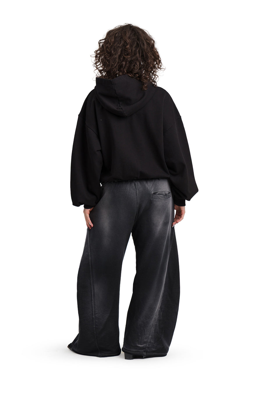 Puffy Zip Hoodie Wanted Black